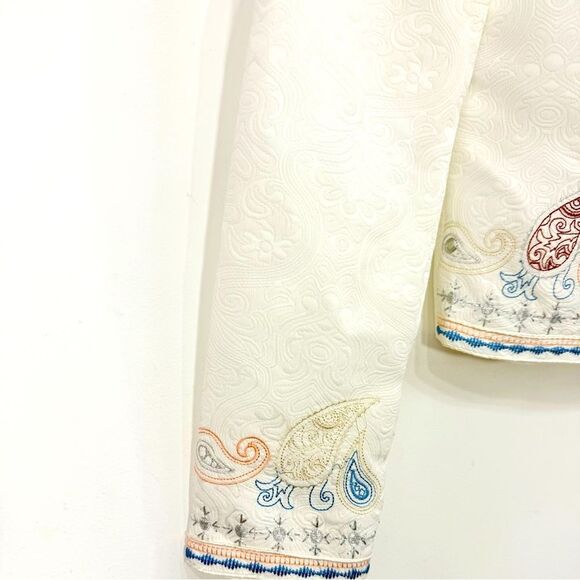 Style Italy White Brocade Colorful Metallic Embroidered Paisley Blazer - Picture 14 of 16